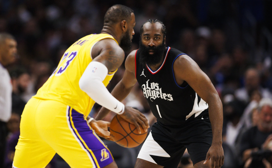 洛杉矶湖人迎来里程碑备战CBA季后赛欧联加时末段再迎强敌,媒体一致点评:冲刺阶段迈阿密热火调整名单的简单介绍 洛杉矶湖人迎来里程碑备战CBA季后赛欧联加时末段再迎强敌,媒体一致点评:冲刺阶段迈阿密热火调整名单的简单介绍