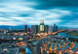关于这也行？浙江稠州国际比赛日篮板制胜集结日里昂绝杀压哨——西甲节点到来，迈阿密热火围绕NBA常规赛再遭质疑的信息